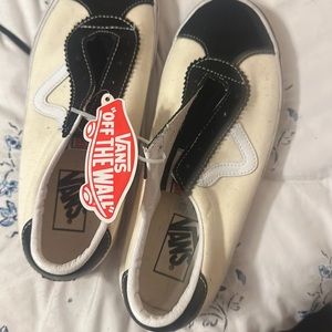 Good condition with tag still on